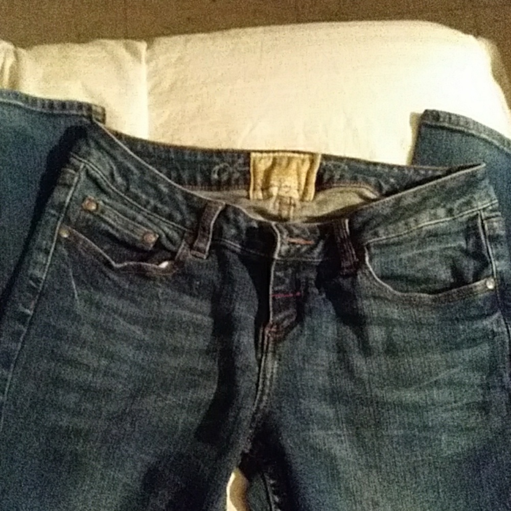 American Rag size-7 skinny jeans
